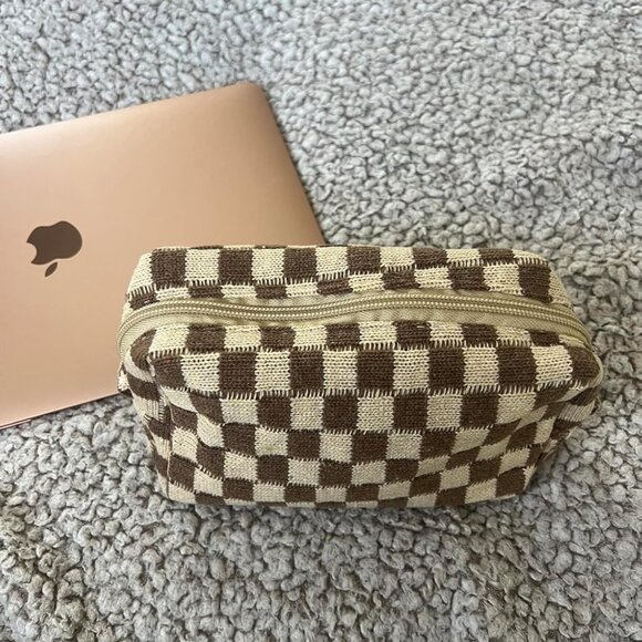 New 2 Pack Large Capacity Checkered Makeup & Brush Storage Bag Travel Organizers - Picture 3 of 10